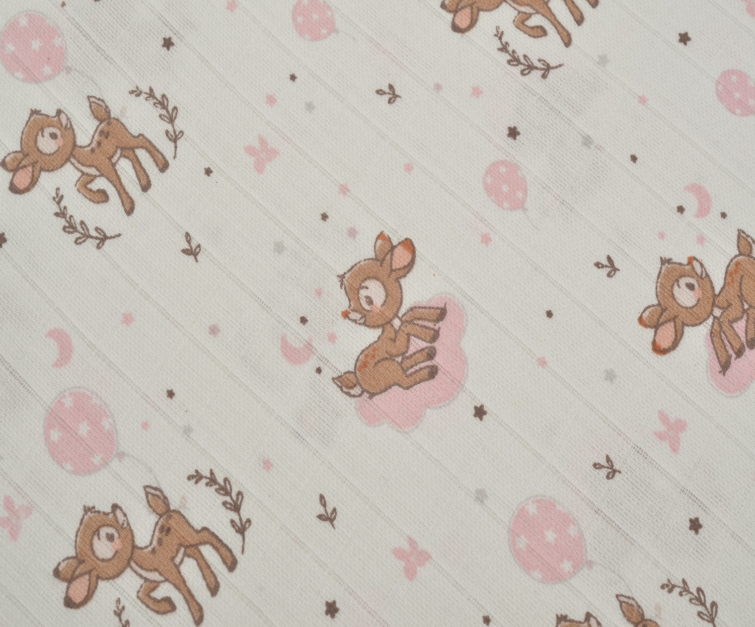 SEVİMLİ YAVRU CEYLAN DESENLİ MÜSLİN BEZİ KUMAŞ - PEMBE