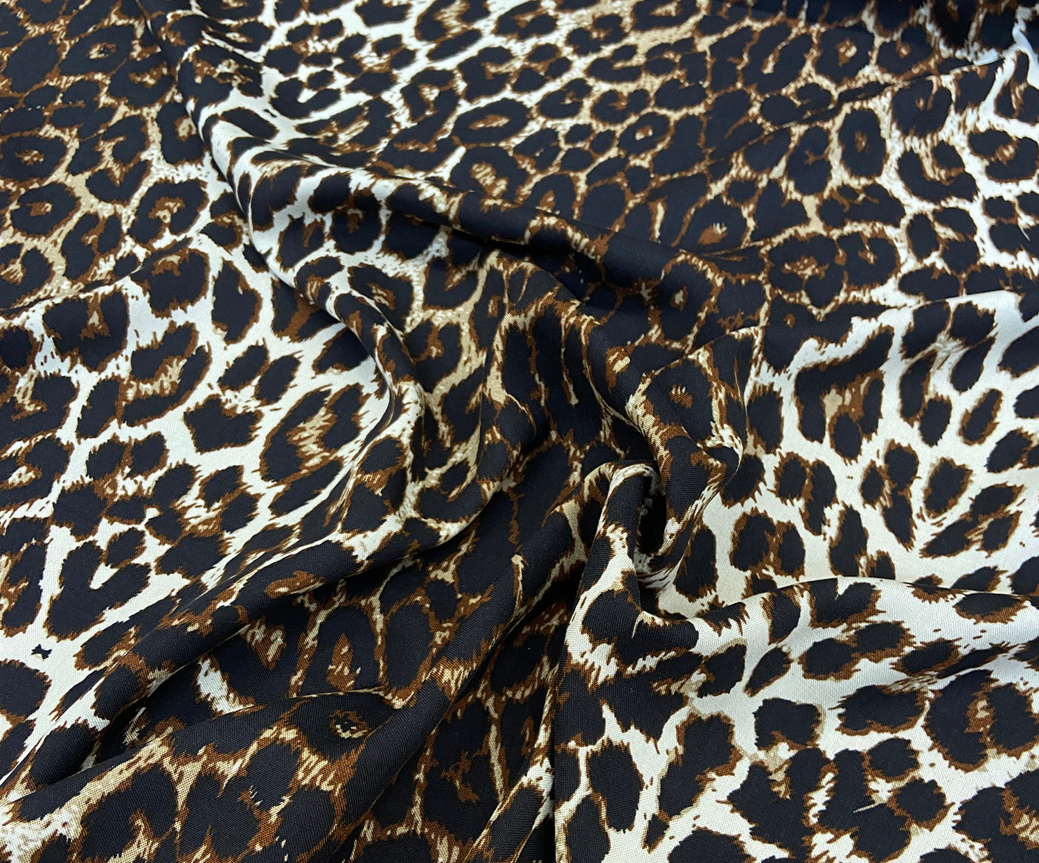 LEOPAR DESENLİ VİSKON KUMAŞ - KAHVE