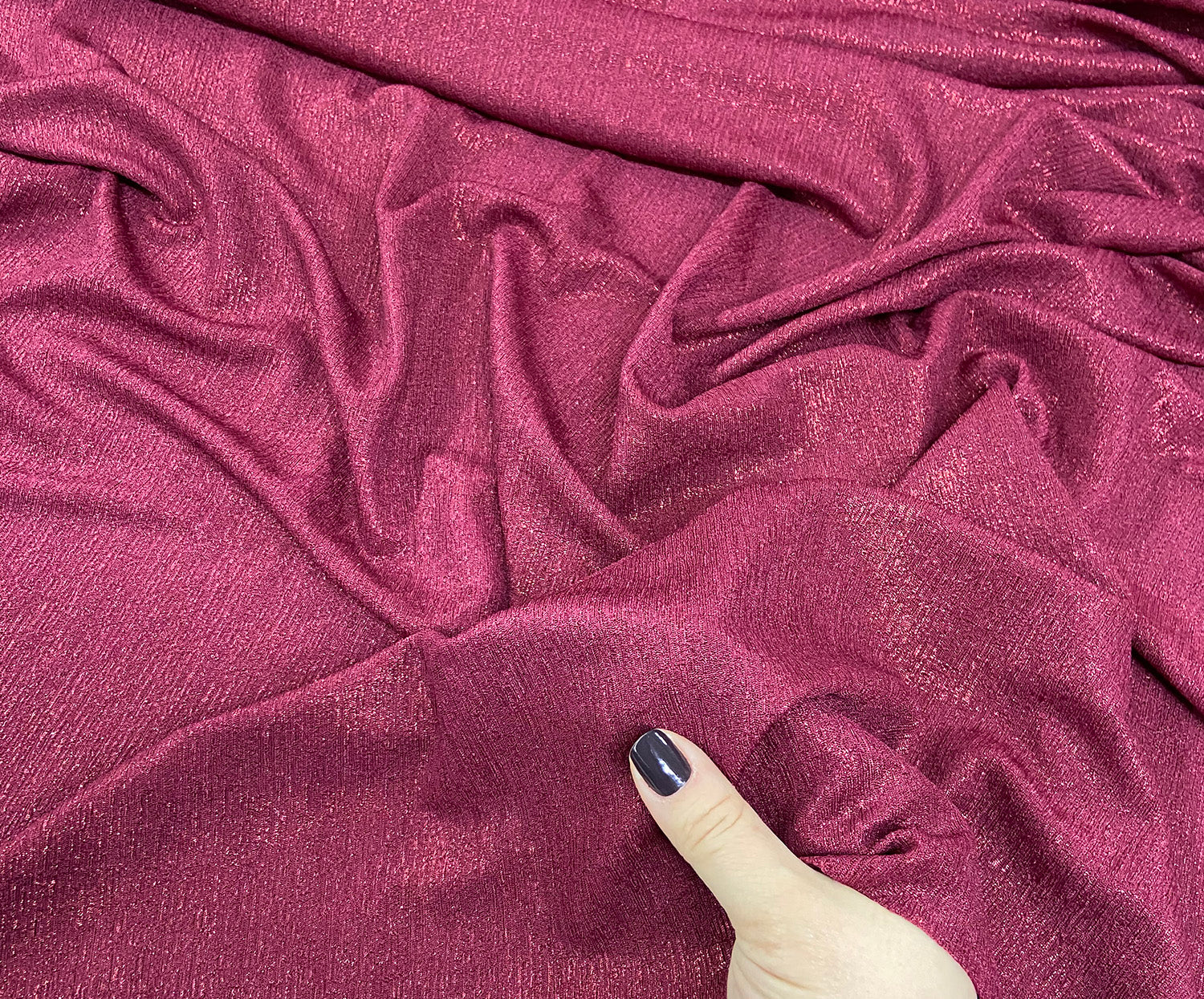 AĞAÇ KABUĞU DESENLİ BUZİ KUMAŞ - BORDO