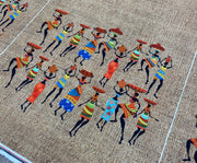 AFRİKALI KIZLAR RUNNER KUMAŞ - BEJ