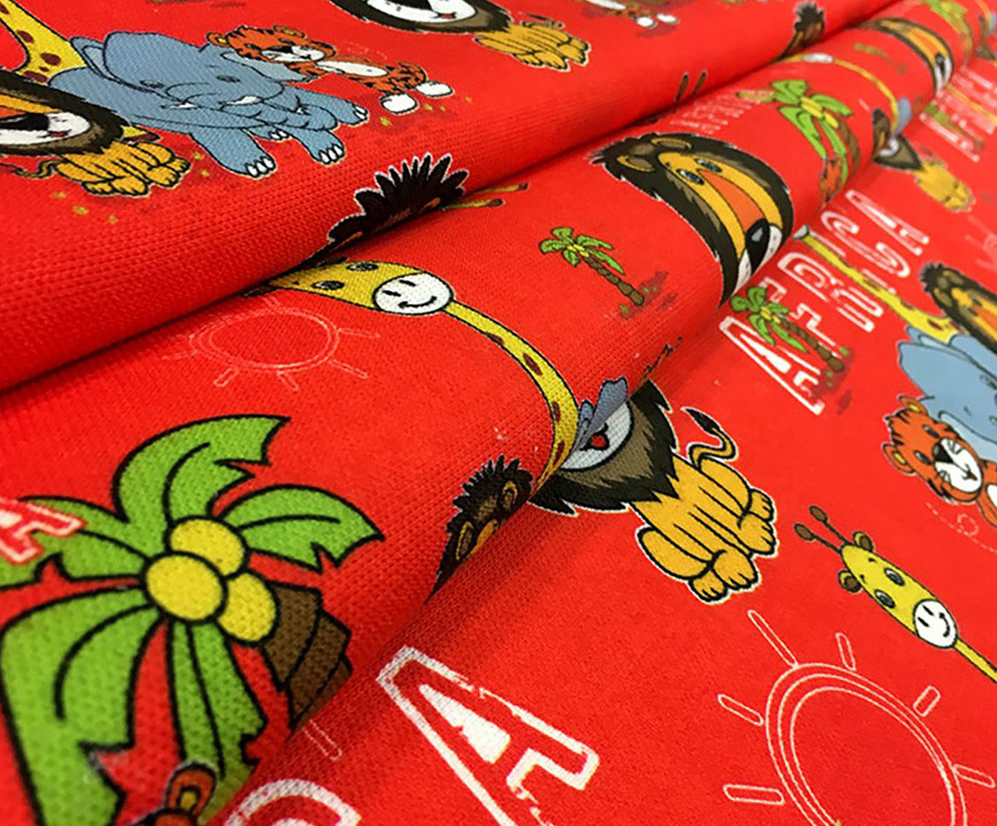 AFRİKA TEMALI DİJİTAL BASKI ÇOCUK KUMAŞI - KIRMIZI