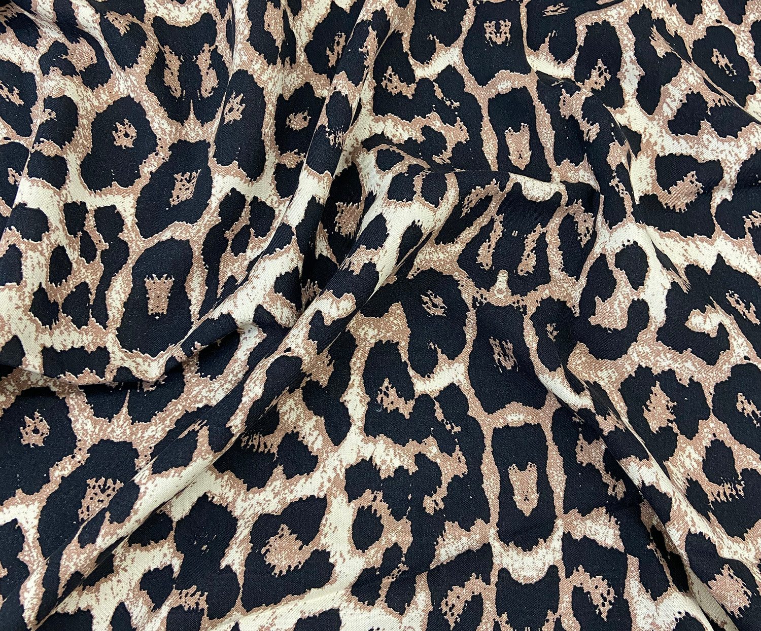 LEOPAR DESENLİ VİSKON KUMAŞ - VİZON