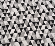 GEOMETRİK DESENLİ PAMUK KUMAŞ - SİYAH