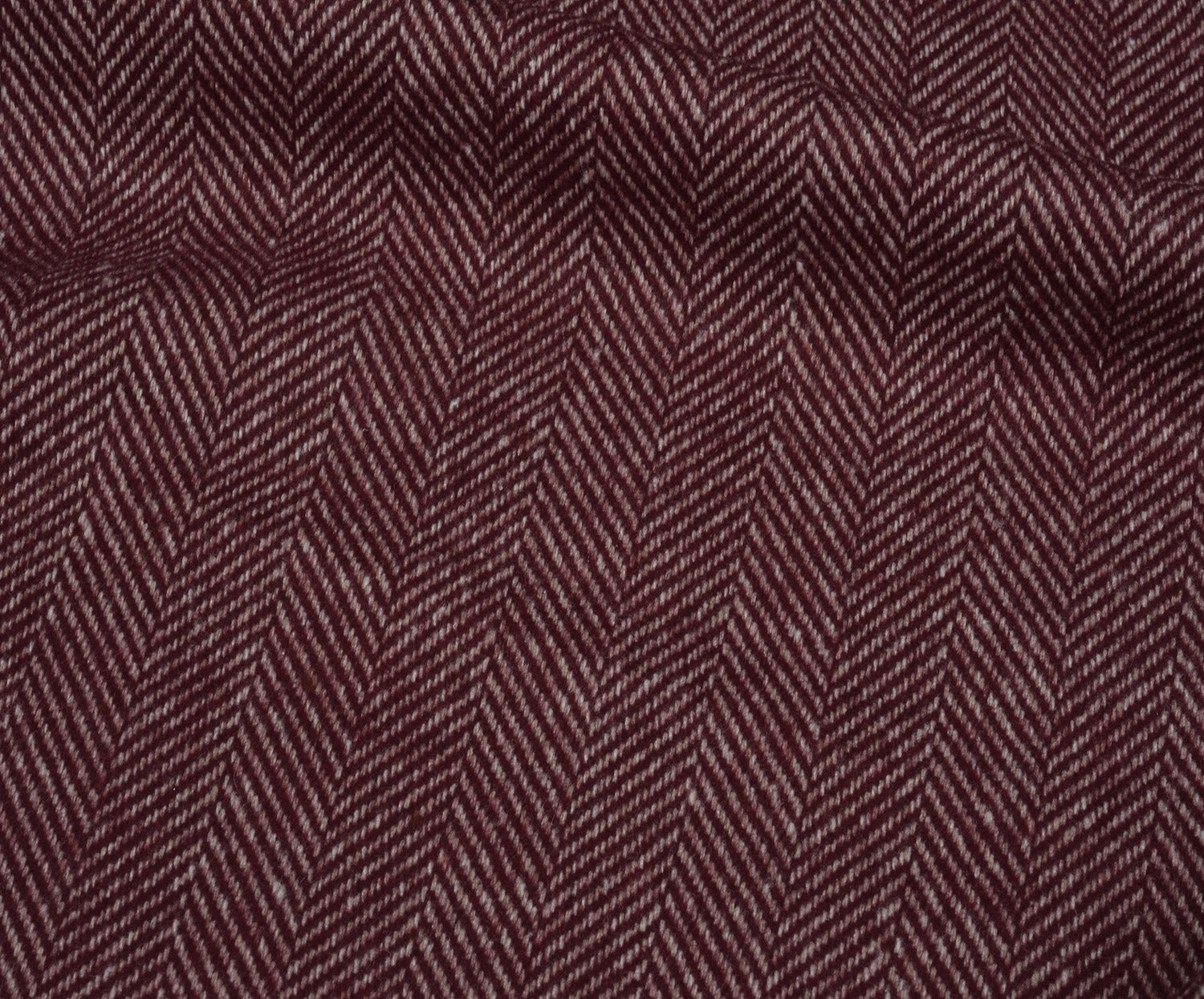 BALIKSIRTI DESENLİ ŞANEL BUKLET KUMAŞ - BORDO