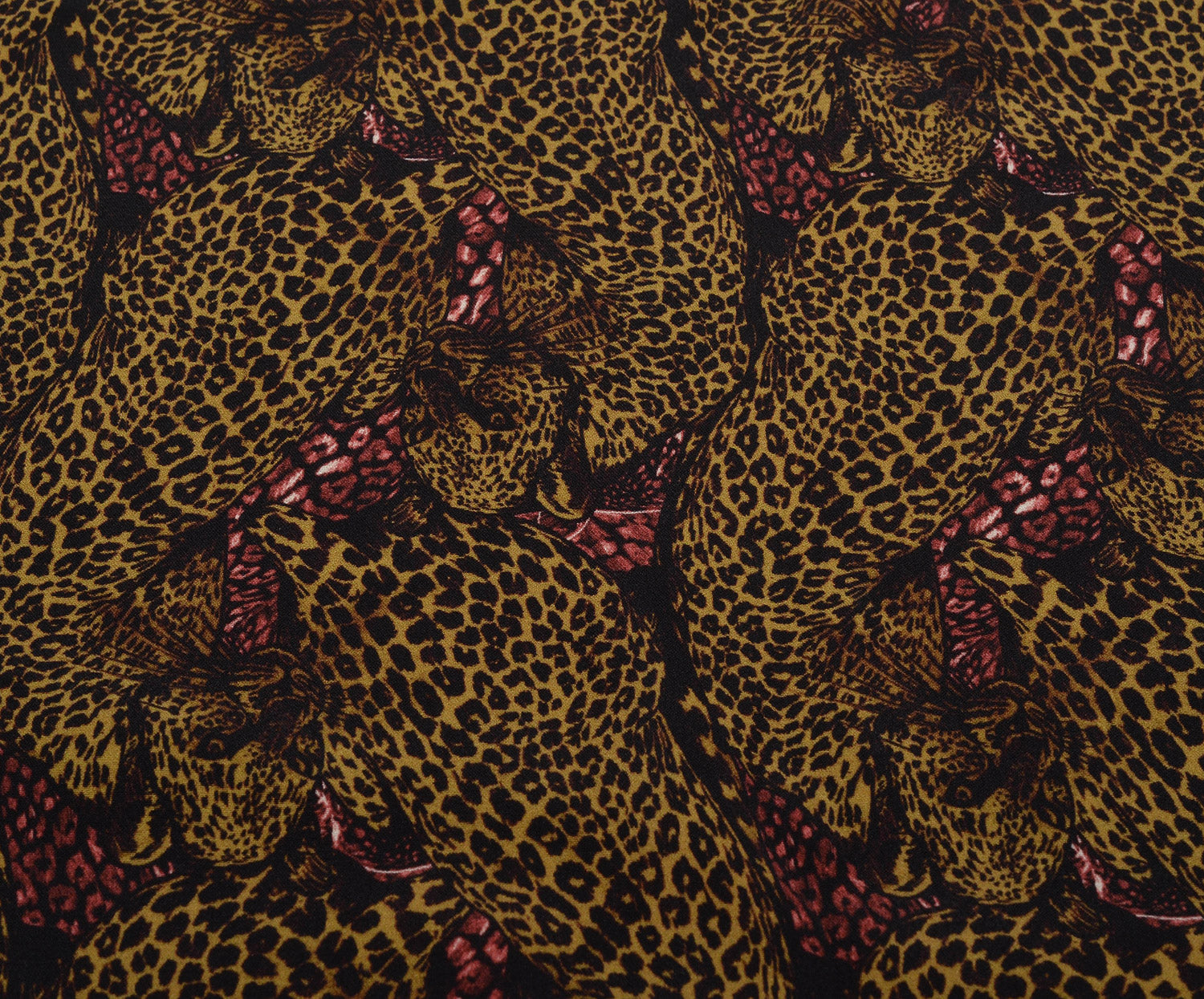 LEOPAR DESENLİ KREP KUMAŞ - KAMEL