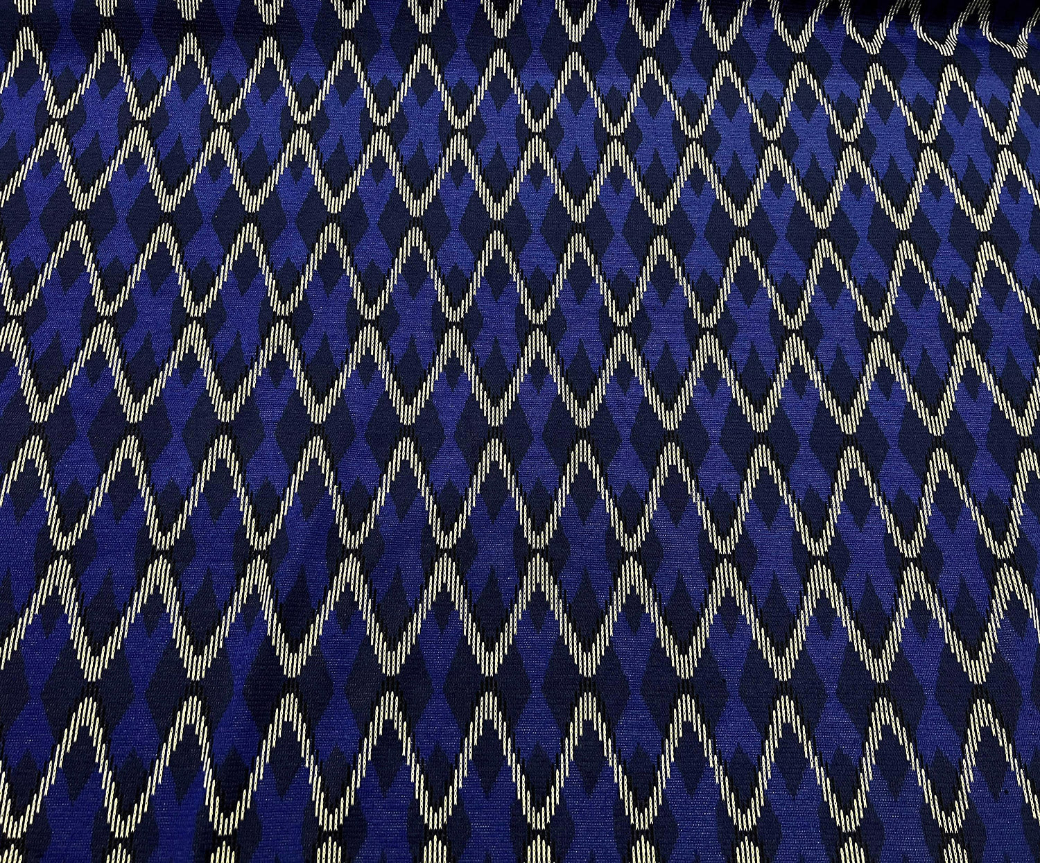ZİGZAG DESENLİ ÖRME KUMAŞ - SAKS