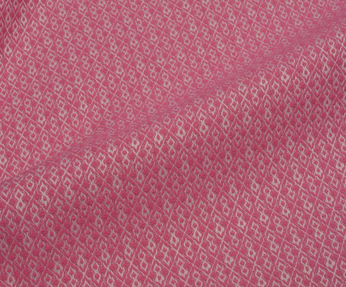 DESENLİ JAKAR KUMAŞ - PEMBE