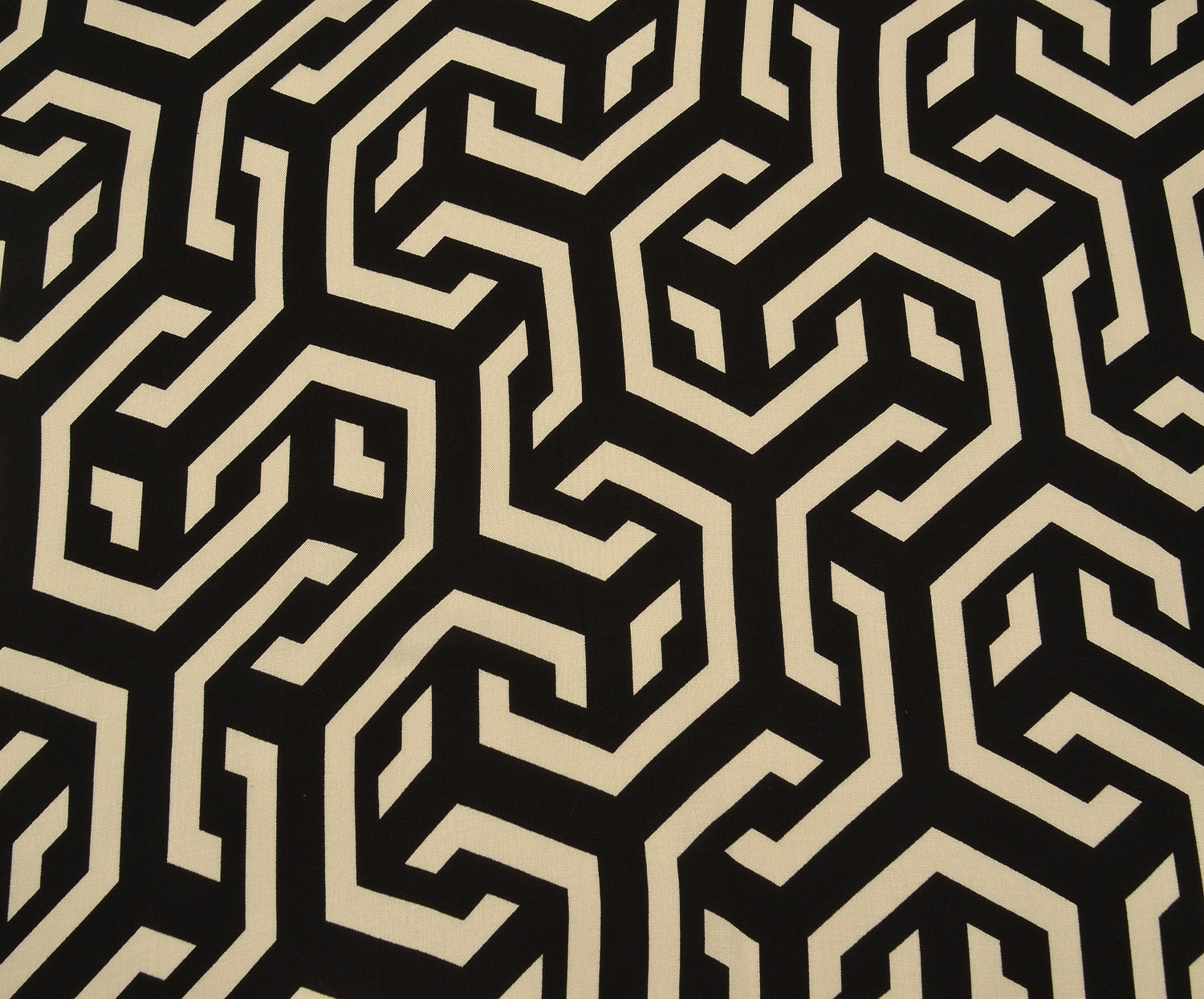 GEOMETRİK DESENLİ VİSKON KUMAŞ - SİYAH