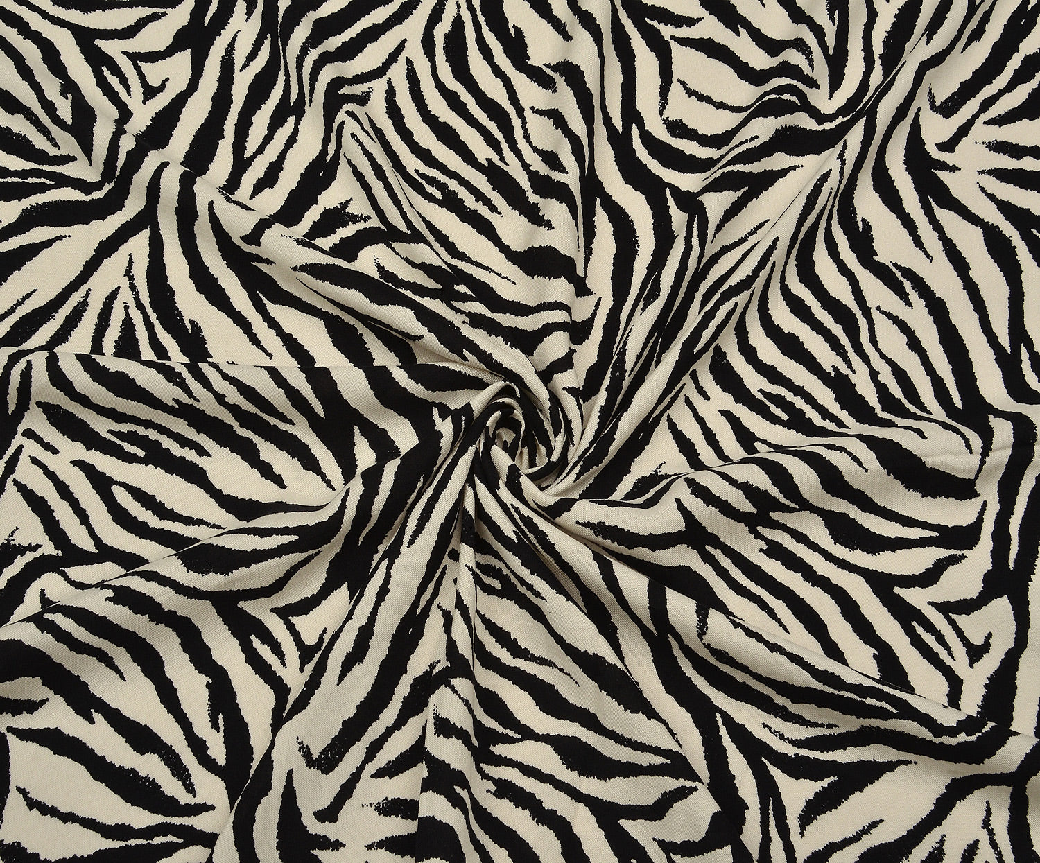 ZEBRA DESENLİ VİSKON KUMAŞ - SİYAH