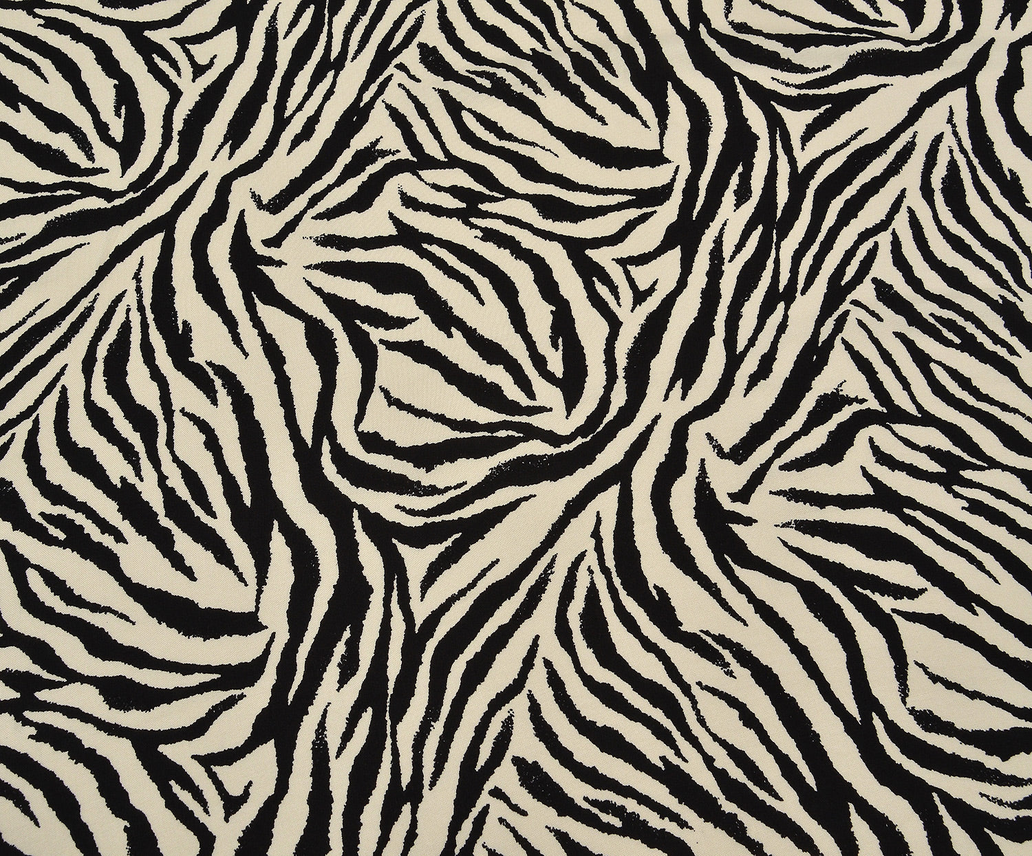 ZEBRA DESENLİ VİSKON KUMAŞ - SİYAH