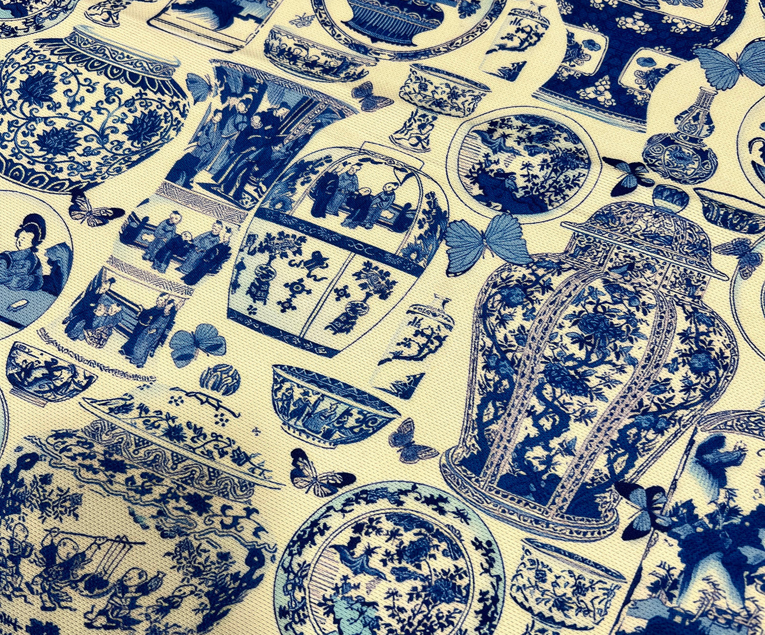 BLUE BLANC VAZOLAR DESENLİ  DİJİTAL BASKI KUMAŞ - MAVİ
