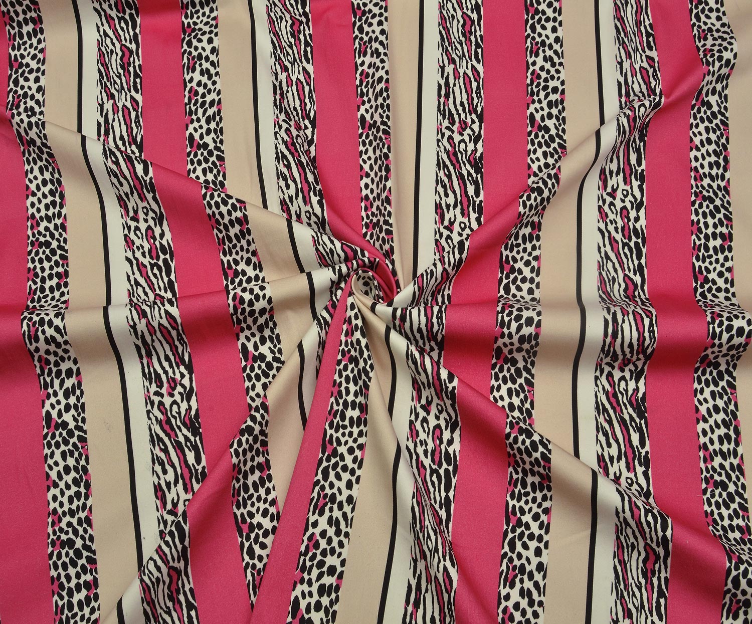 LEOPAR DESENLİ PAMUK SATEN KUMAŞ - ŞEKER PEMBE