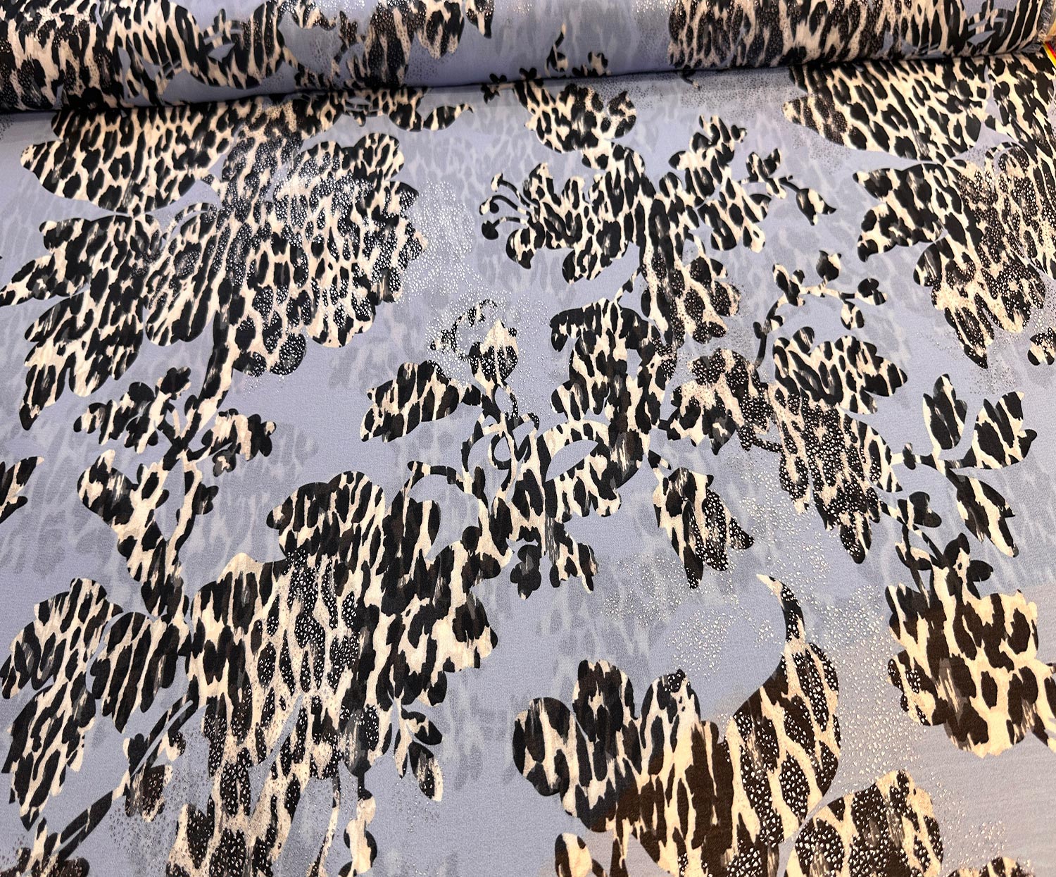 LEOPAR DESENLİ ŞİFON KUMAŞ - MAVİ