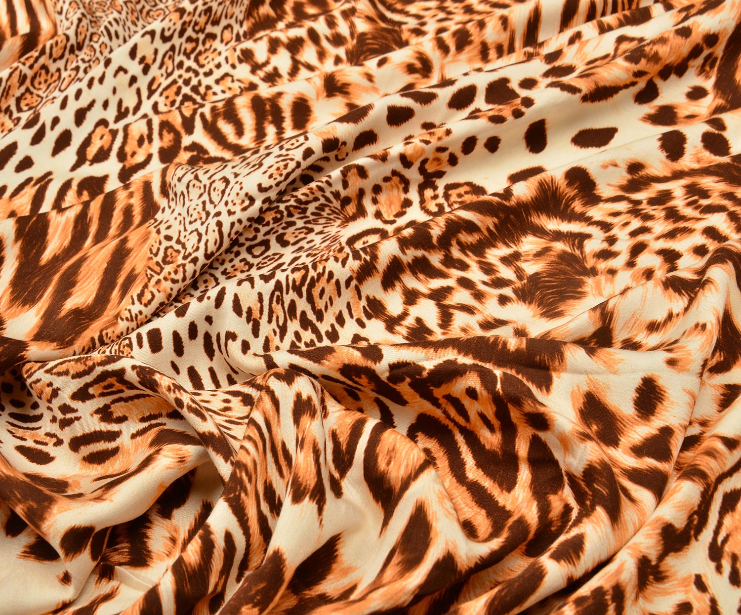 LEOPAR DESENLİ VİSKON SATEN KUMAŞ - KAHVE