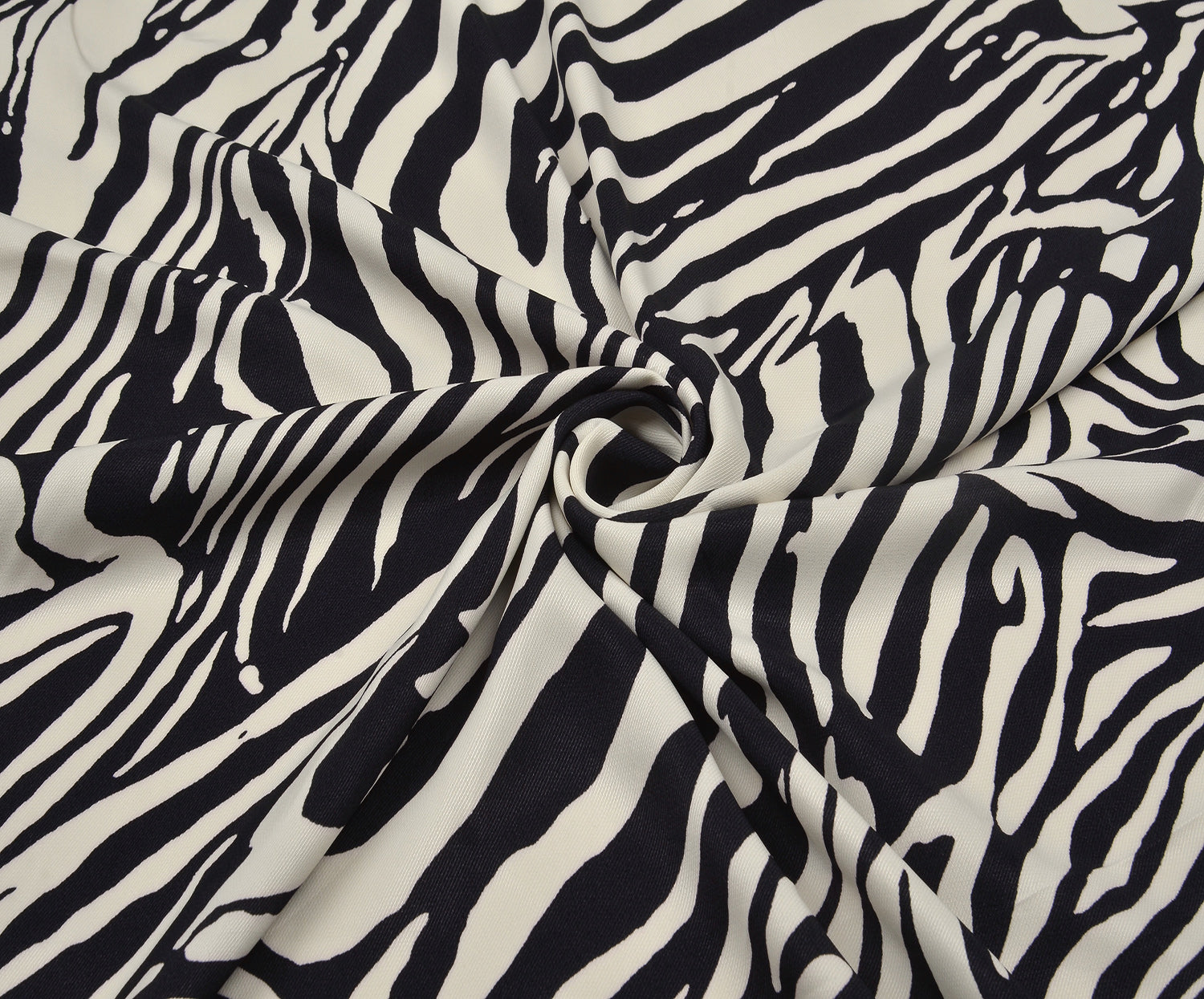 ZEBRA DESENLİ SATEN KUMAŞ - SİYAH