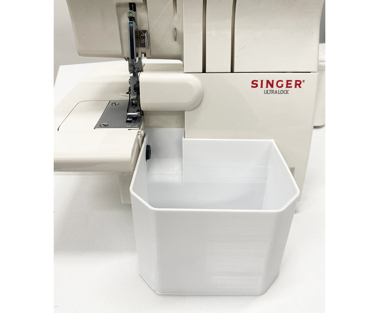 OVERLOK MAKİNASI ÇÖP KUTUSU BÜYÜK BOY - SİNGER