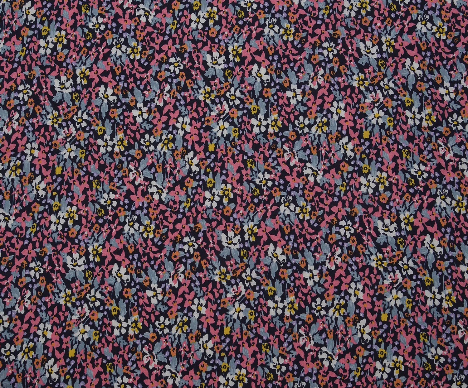 ÇİÇEK DESENLİ VİSKON KUMAŞ - PEMBE