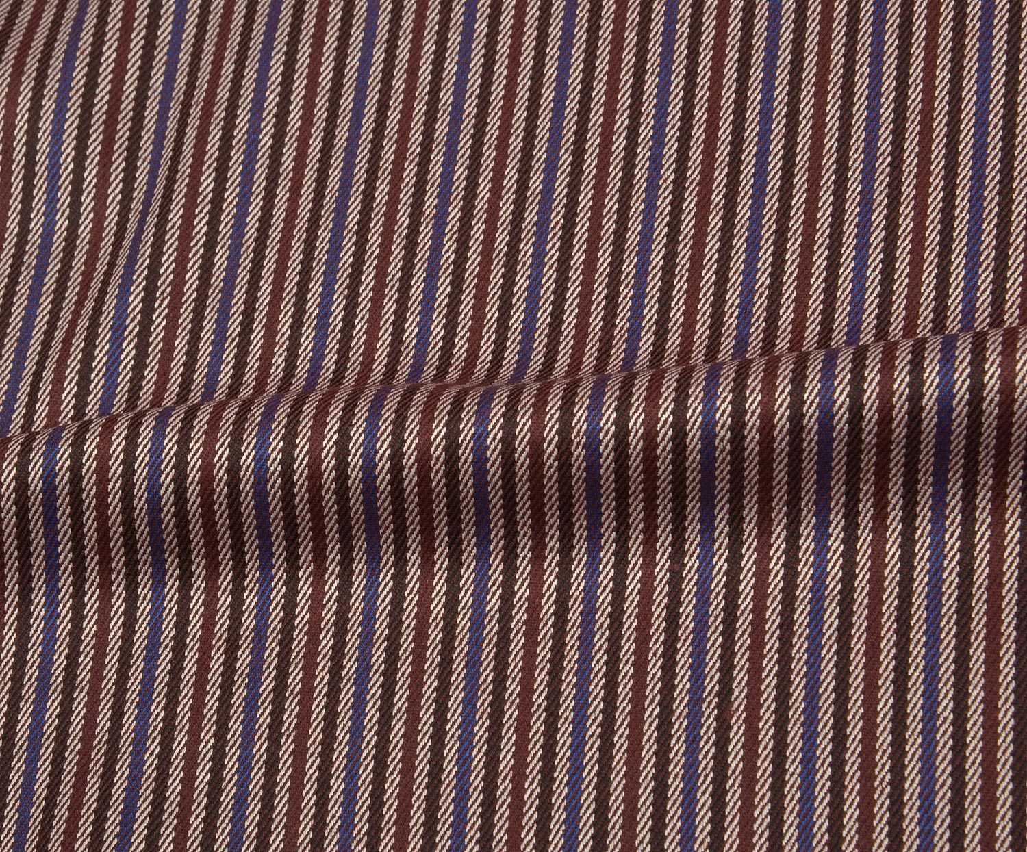ÇİZGİLİ LİKRALI GABARDİN KUMAŞ - BORDO