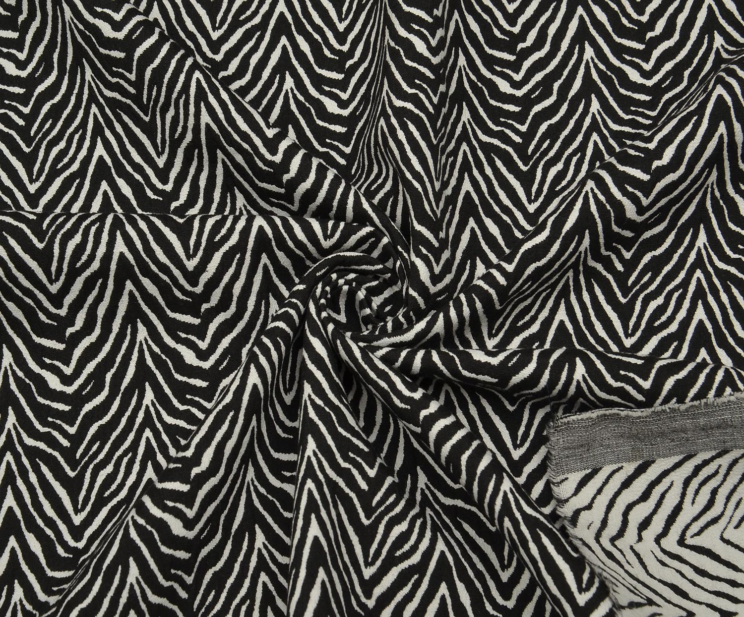 ZEBRA DESENLİ KUMAŞ - SİYAH