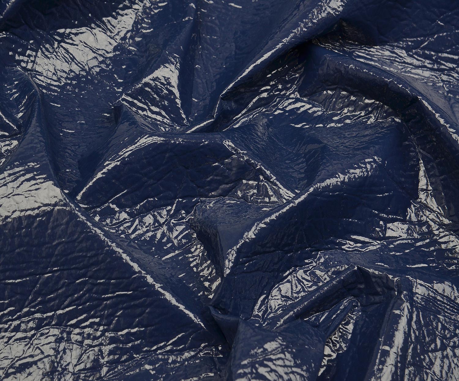 CRINKLED LEATHER FABRIC - NAVY