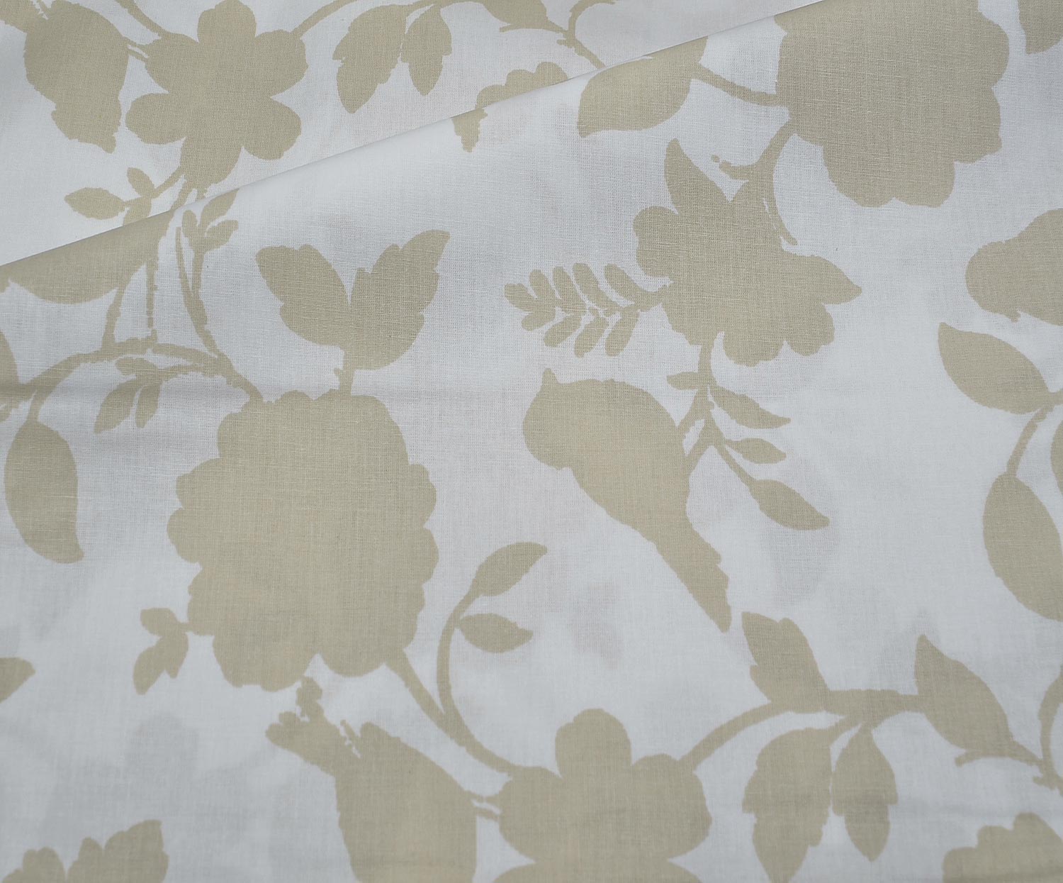 SOFT FLORAL DESENLİ POPLİN KUMAŞ - AÇIK BEJ