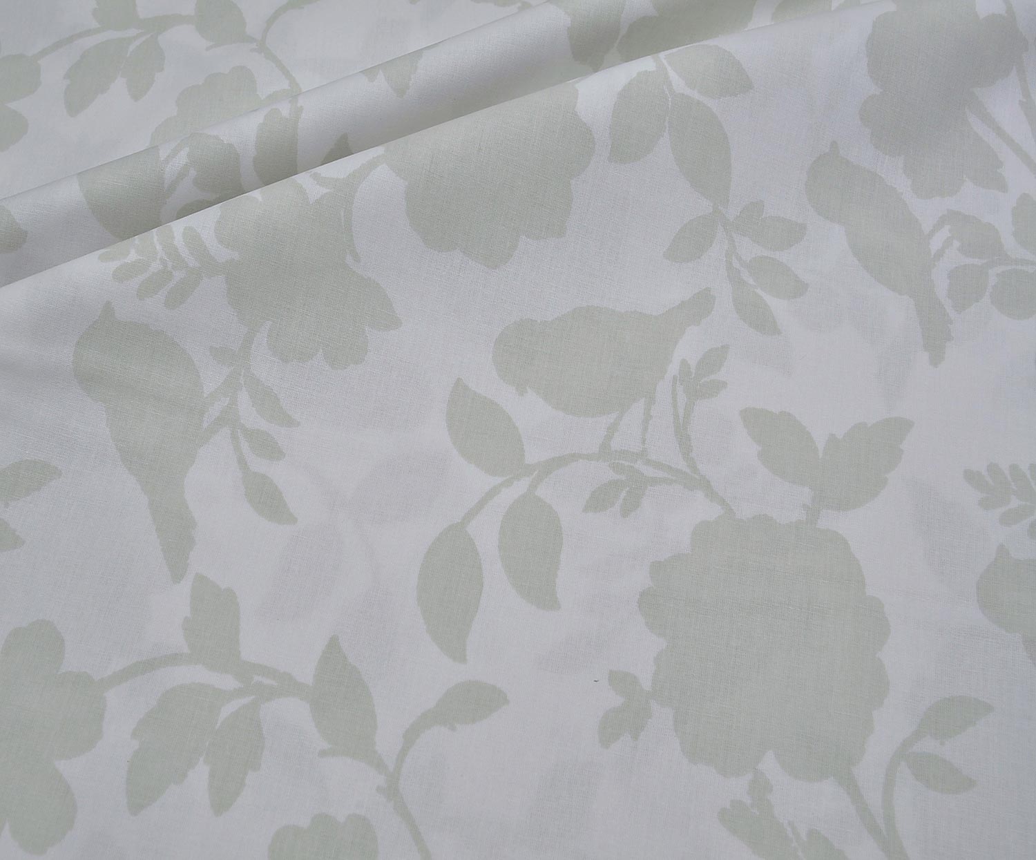 SOFT FLORAL DESENLİ POPLİN KUMAŞ - TAŞ