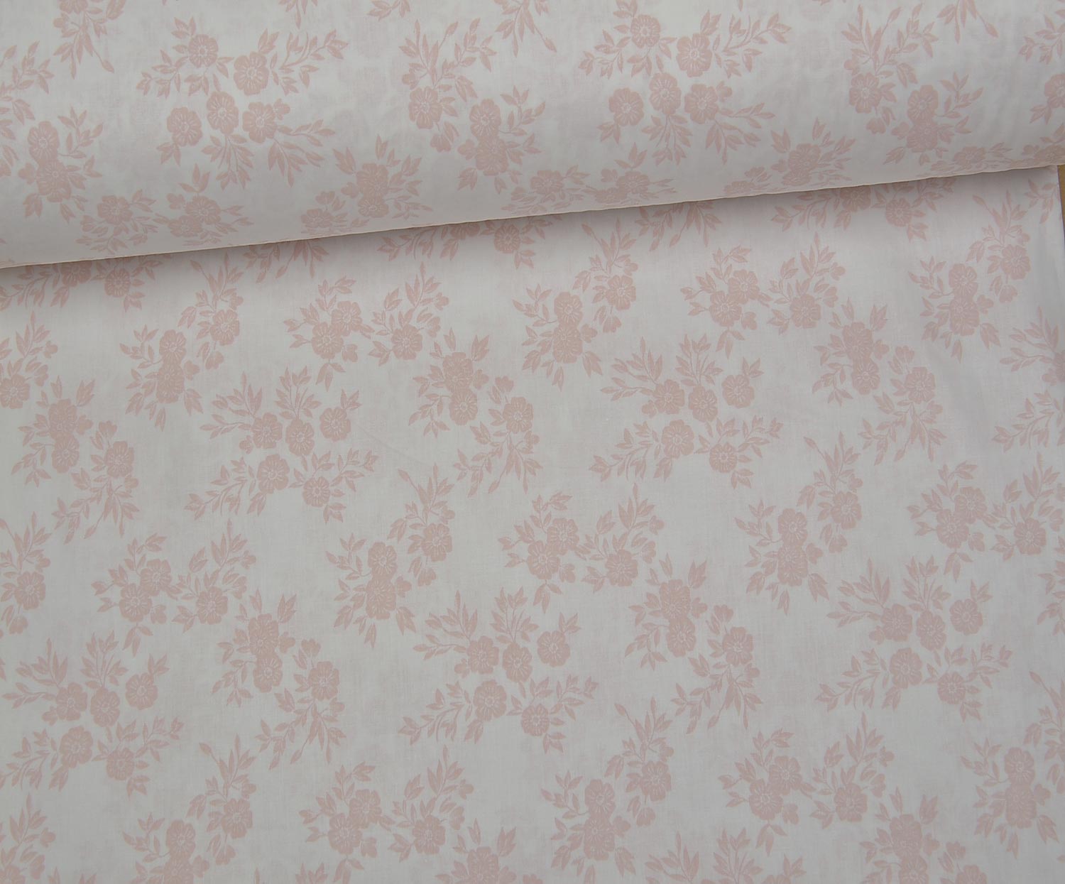 BOUQUET FLORAL POPLIN FABRIC - POWDER