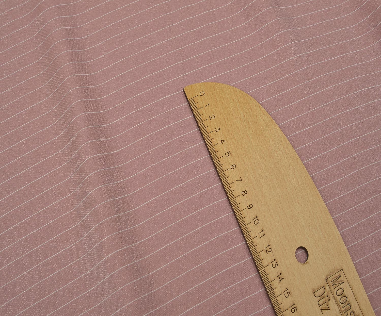 DESENLİ KETEN KUMAŞ - PEMBE