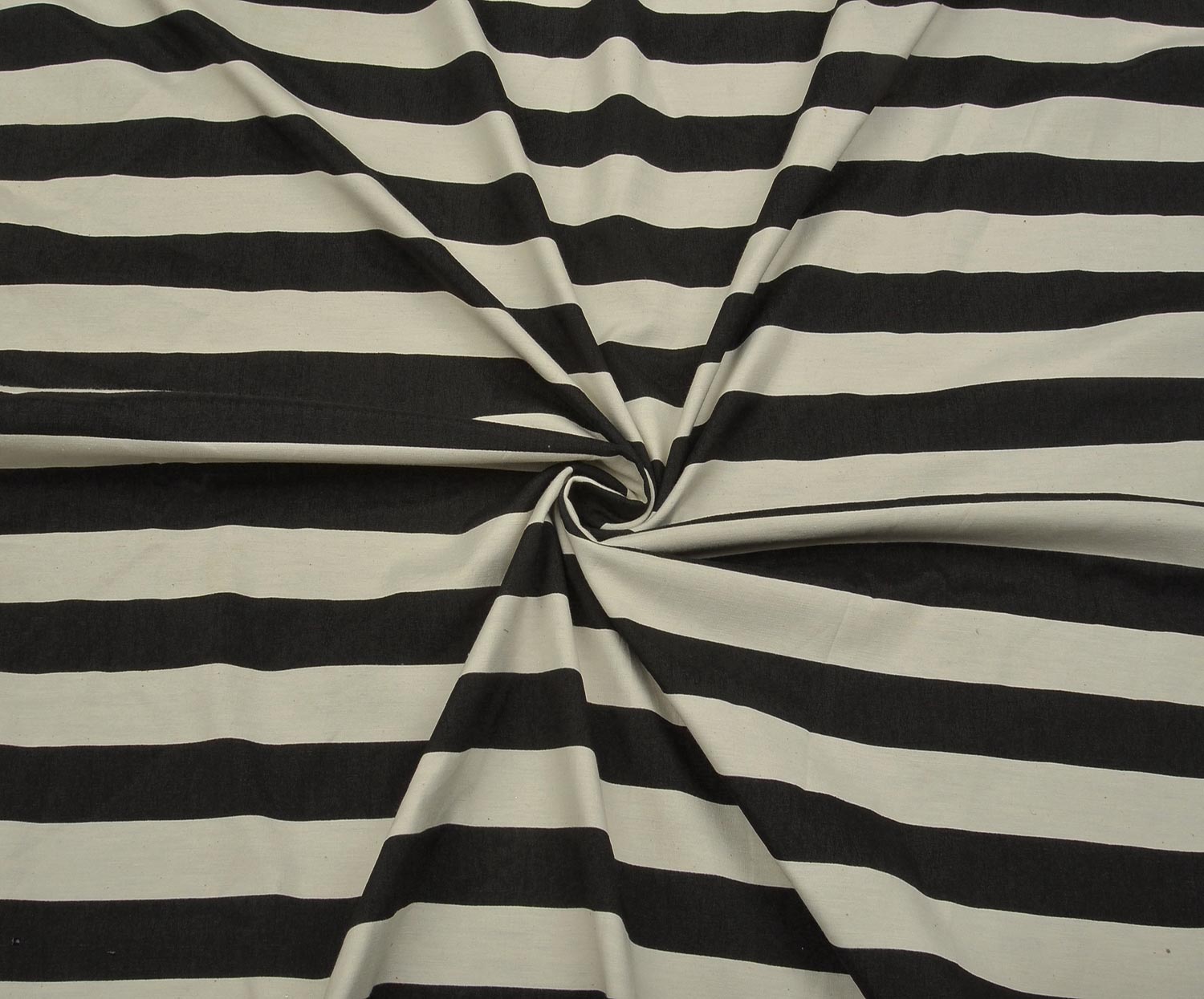 STRIPED LYCRA FABRIC - BLACK