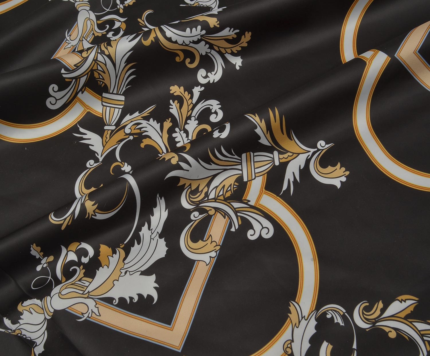 PATTERNED PARACHUTE FABRIC - BLACK