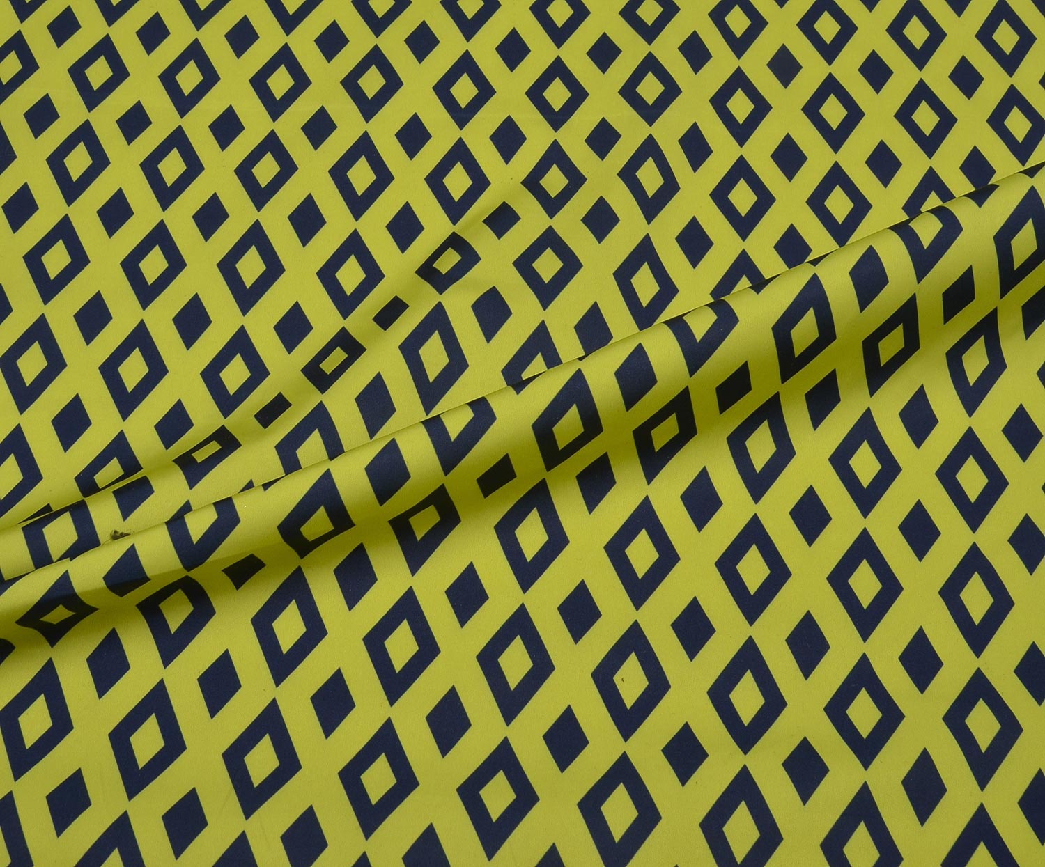PATTERNED PARACHUTE FABRIC - YELLOW