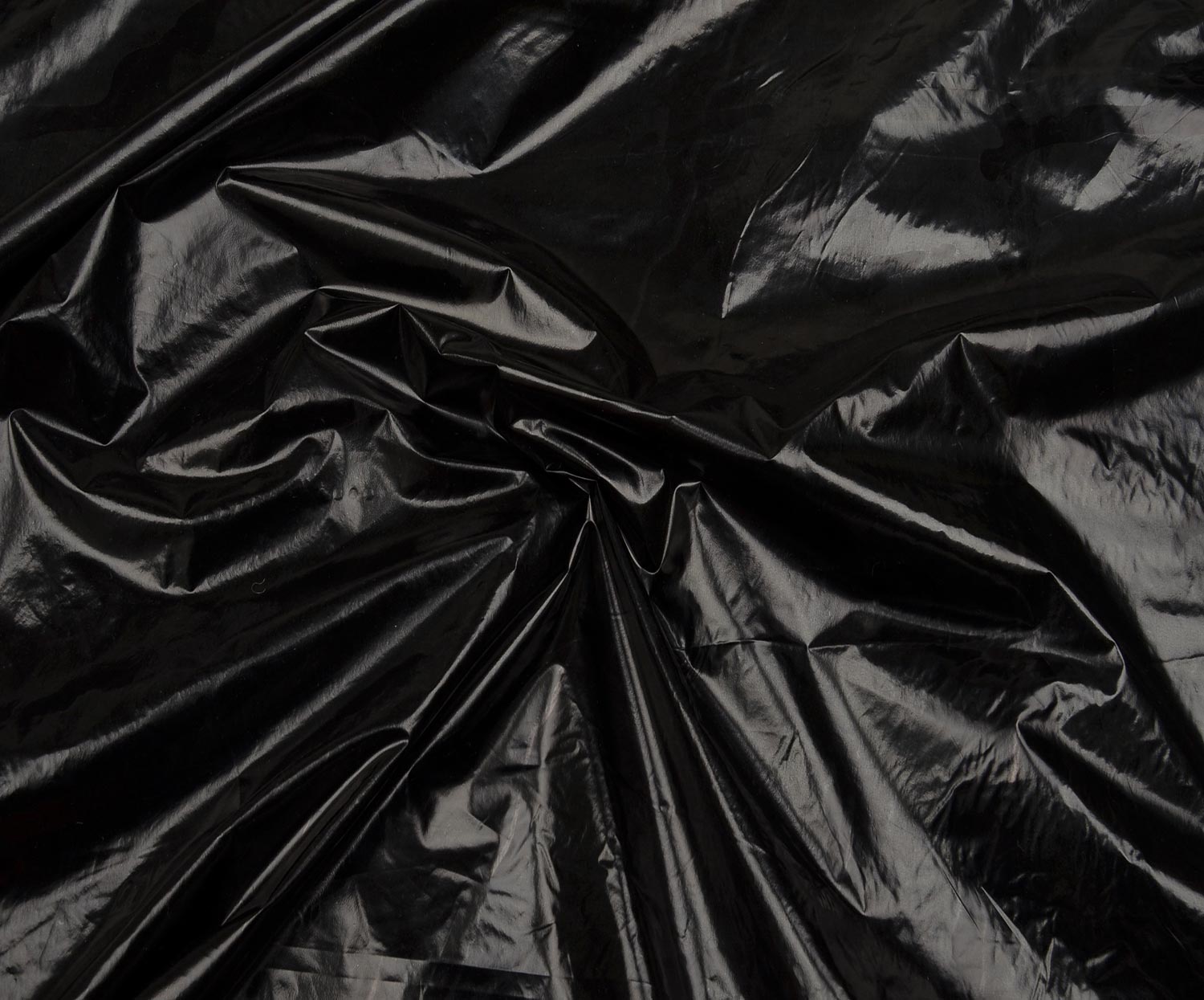 PATTERNED PARACHUTE FABRIC - BLACK
