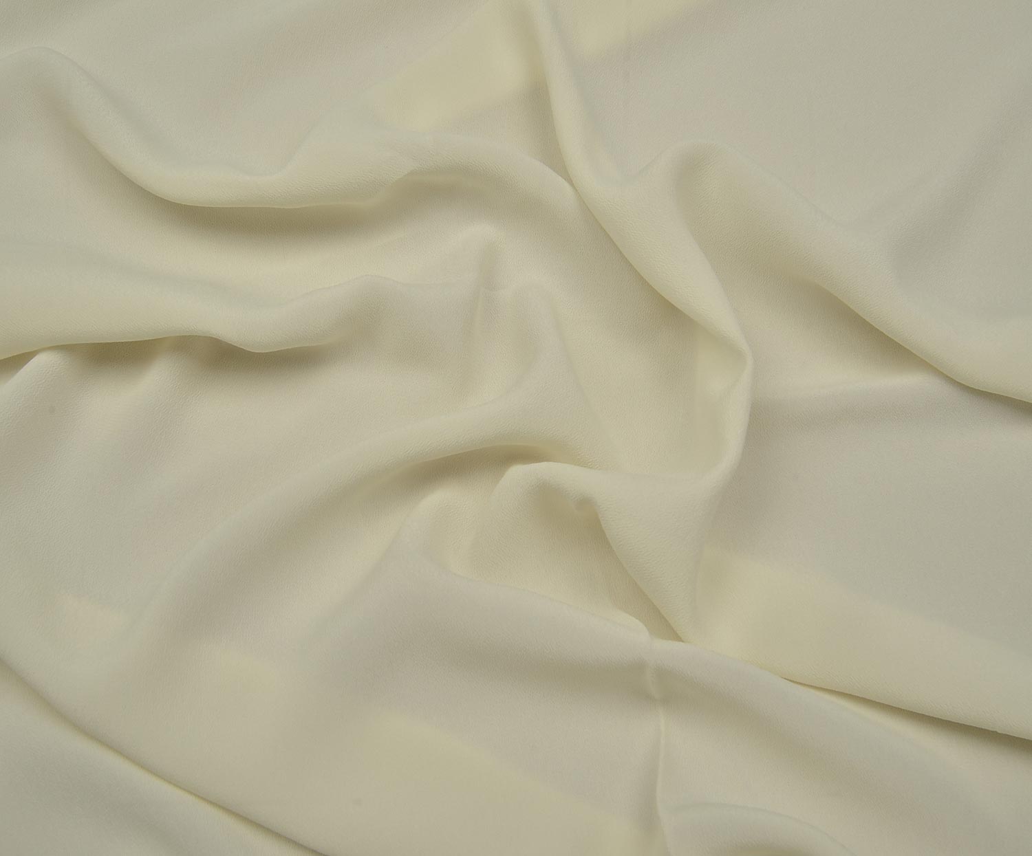 CREPE VISCOSE FABRIC - ECRU
