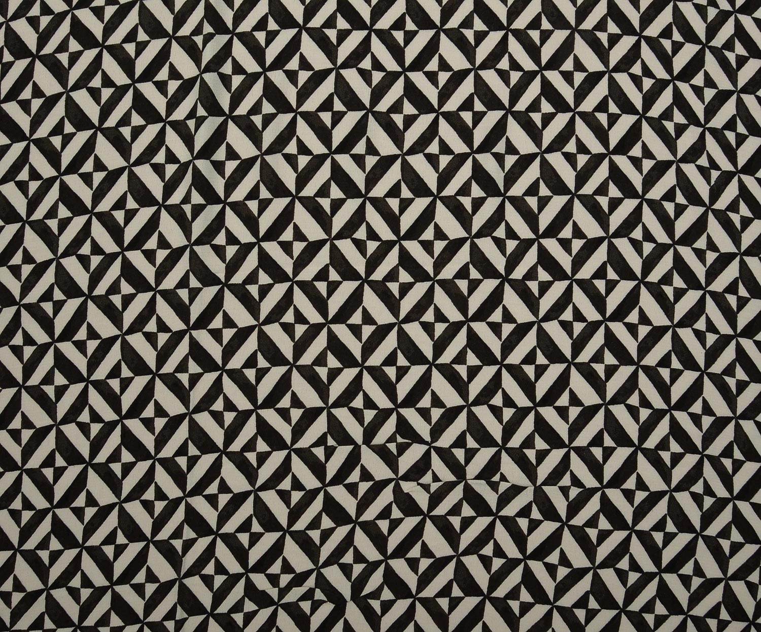 CREPE VISCOSE FABRIC - BLACK