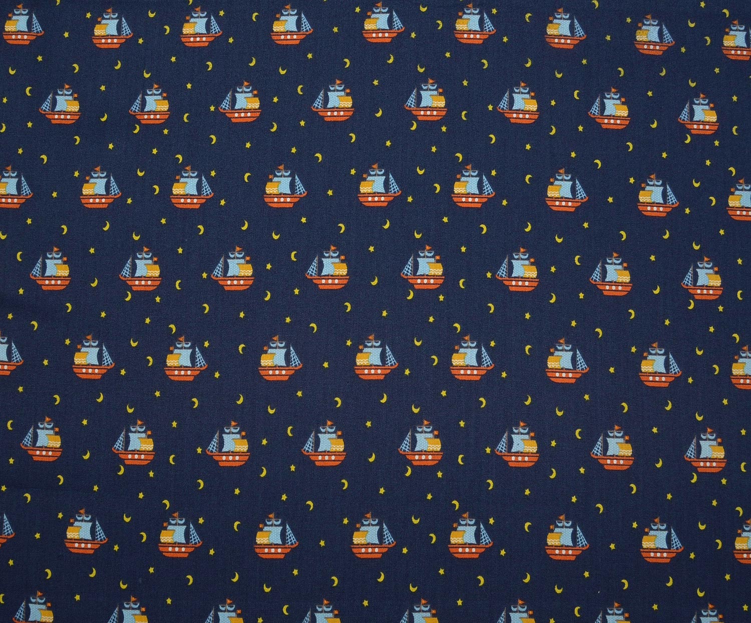 EGYPTIAN COTTON SAILBOAT PATTERN - NAVY BLUE