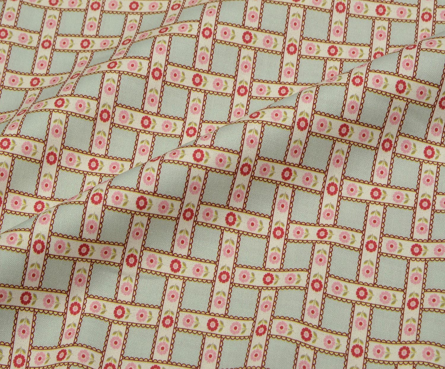 EGYPTIAN COTTON FLORAL WICKER PATTERN - MINT