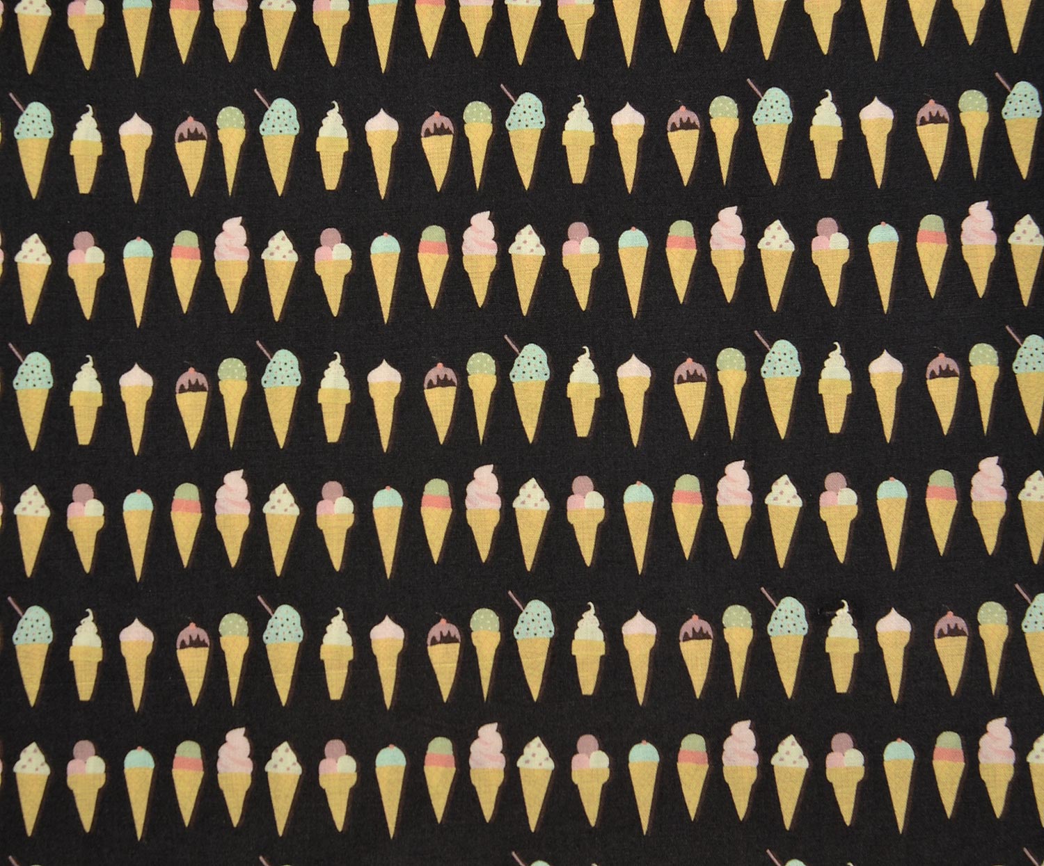 EGYPTIAN COTTON COLORFUL ICE CREAMS PATTERN - BLACK